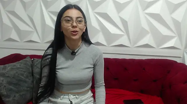 Valeriamoon_3101 stripchat live cam model