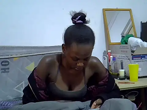 Ebonyjoy01 stripchat live cam model