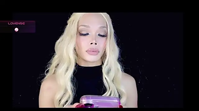 PRETTY_BIGCOCK1 stripchat live cam model