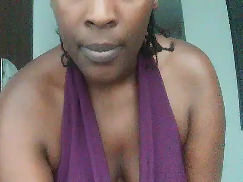 veeyke stripchat live cam model