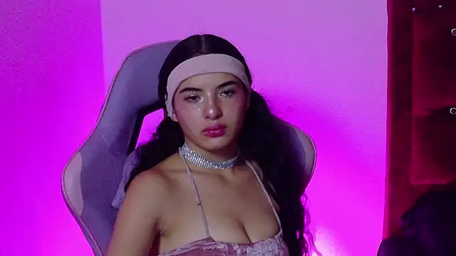 reina_neko stripchat live cam model