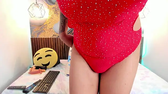 LindaCooper1 stripchat live cam model