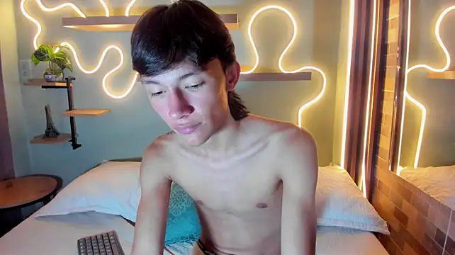 Alan_Madisson stripchat live cam model
