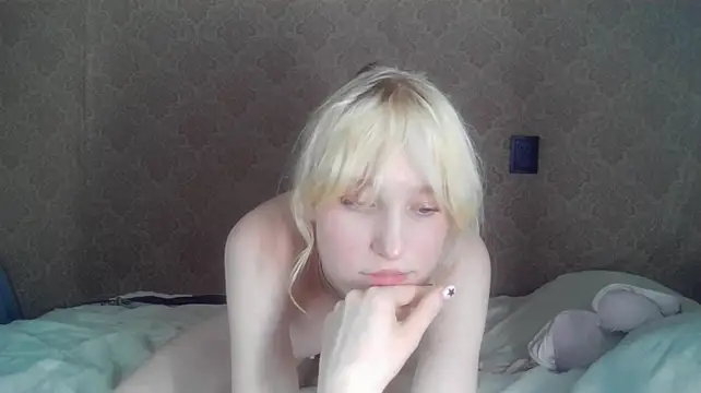 CaryCroy stripchat live cam model