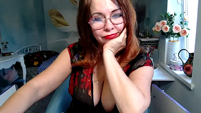 Arisa5000 stripchat live cam model