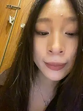 yaqing666 stripchat live cam model