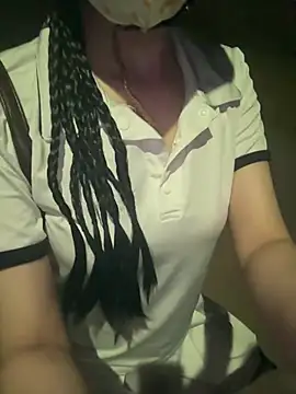 _SaRa_ stripchat live cam model