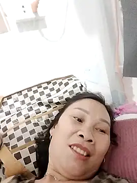 miko_nyan2006 stripchat live cam model