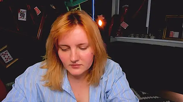 KathyBriggs stripchat live cam model