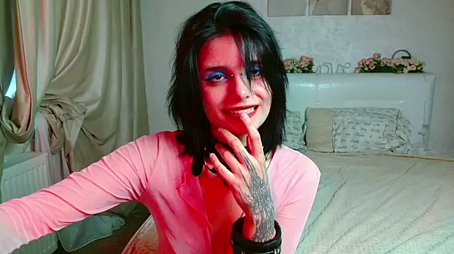 The_Slutty_Fox stripchat live cam model