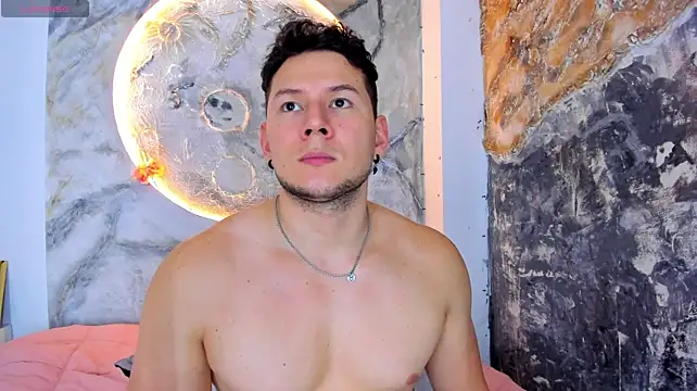 Izui_Pierce stripchat live cam model