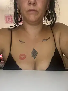 babeyb9 stripchat live cam model