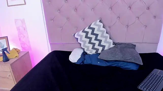 SweetAnnyjb stripchat live cam model