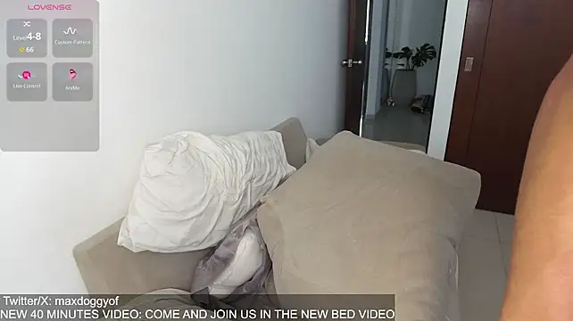 maxdoggy1 stripchat live cam model