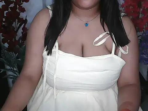rashmika__ stripchat live cam model