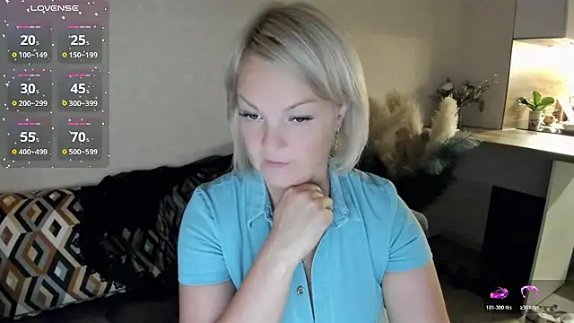 Juarnea_ stripchat live cam model