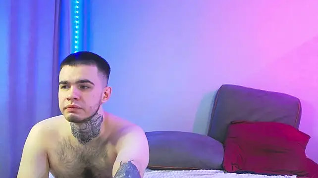 LucyMuur stripchat live cam model