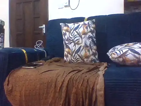Lovergirlcute stripchat live cam model