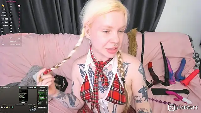 HelenGoat stripchat live cam model