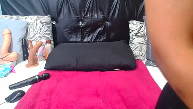 spicydiver38 stripchat live cam model