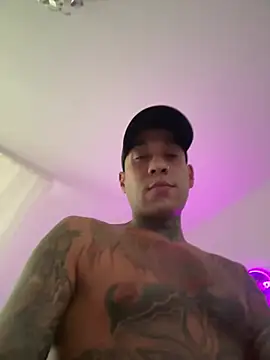Pablo_fucker stripchat live cam model