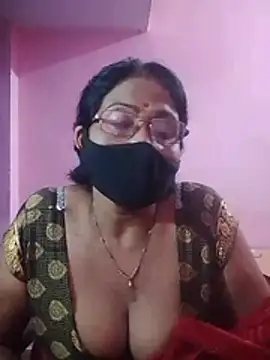 Shobha_0123 stripchat live cam model