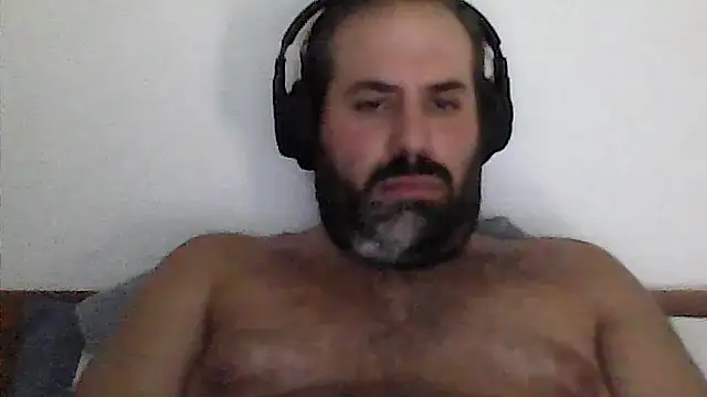 BeMy_Master stripchat live cam model
