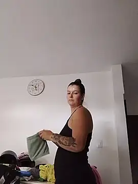 Fernandar2025 stripchat live cam model