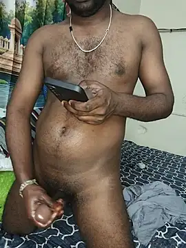 Crazyworldqueenking stripchat live cam model