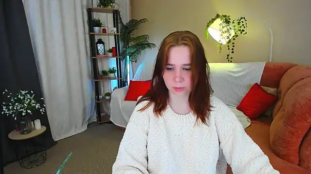 MooonlightSky stripchat live cam model