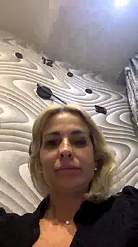 BrianaLush stripchat live cam model