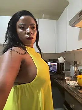 MIAMI9 stripchat live cam model