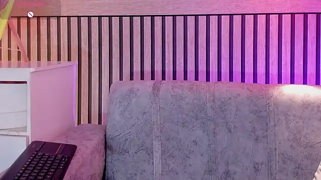 NinaInk stripchat live cam model