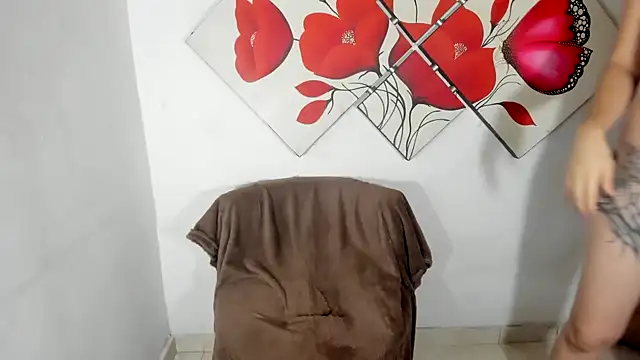 sexyvioletvalerious stripchat live cam model