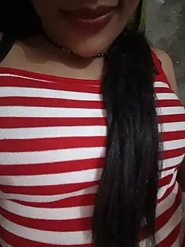 Eshwari_Chopra stripchat live cam model