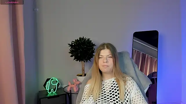 Stefania-sweet stripchat live cam model