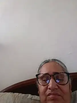 _candi stripchat live cam model
