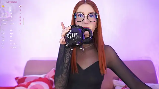 Anybuny stripchat live cam model