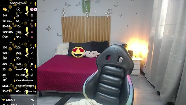 sailor_moon07 stripchat live cam model