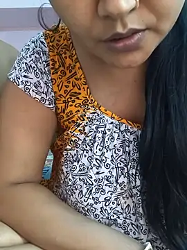 MUMTAJ-1 stripchat live cam model