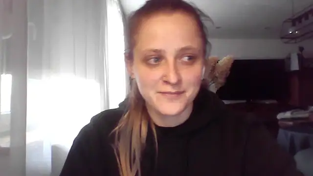 LeaWetGirl stripchat live cam model