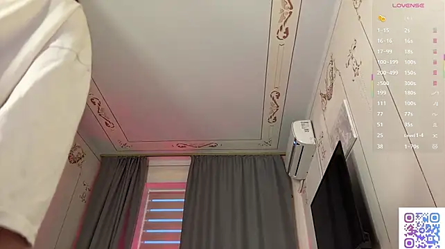 EtherealEye stripchat live cam model