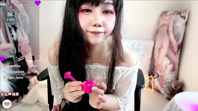 Nanao-velvet stripchat live cam model