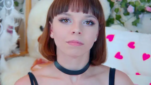 ElisabethDavis stripchat live cam model