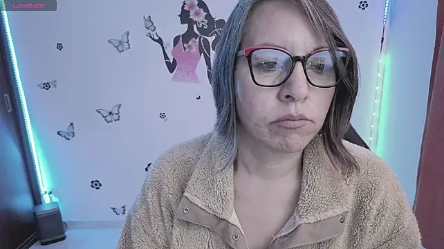 rebecca09_sexy stripchat live cam model
