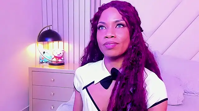 LailaDavidson stripchat live cam model