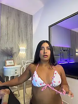 HaileyBieber_ stripchat live cam model