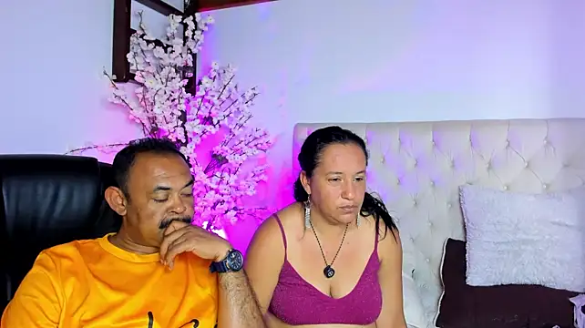 John_n_Kate stripchat live cam model