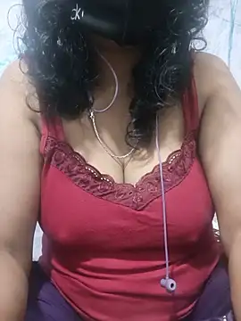 hottysonabhabhi stripchat live cam model