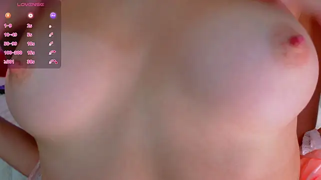 NovaBlissss stripchat live cam model